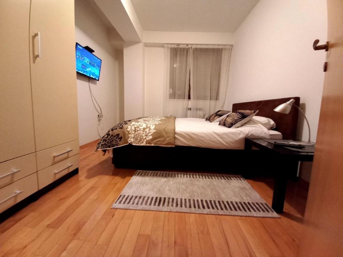 First Choice Apartment 斯科普里 外观 照片